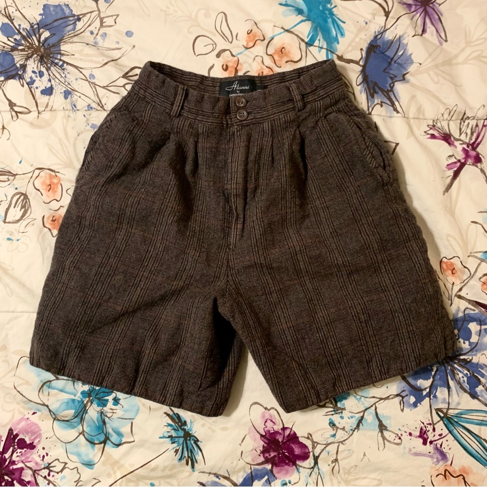 - 💜 Alanni by Donnybrook Brown Tweed High Waisted VTG Shorts